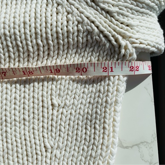 Tommy Hilfiger Vintage 2003 Mock Neck Cream Knit Sweater | XL - Picture 9 of 10